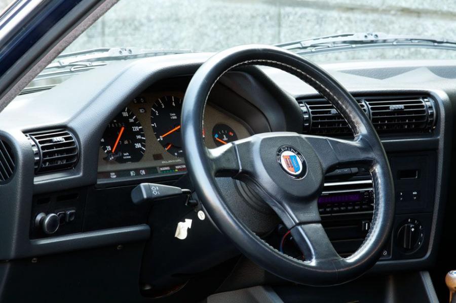 Панель приборов Alpina C1 2.3 (E30) 1983 года  (JP) (фото 18 из 20)